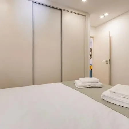 Apartment 156 Banksy Oasis Terrace Lissabon